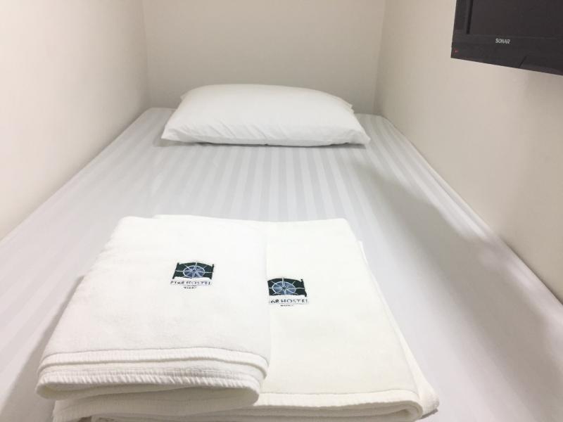 Standard Capsule Bed